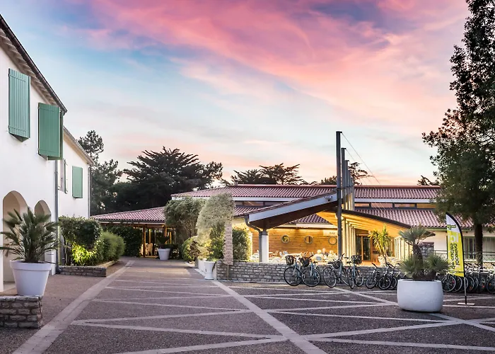 Hôtel accueillant les animaux: Camping Les Grenettes