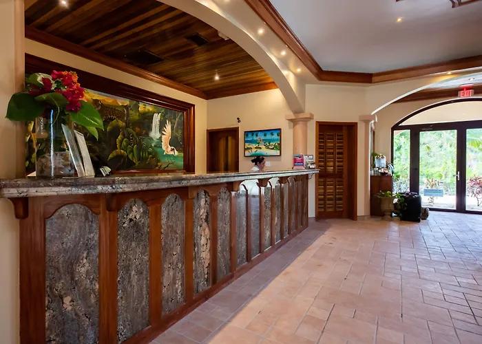 Airport Hotel: Coco Beach Resort