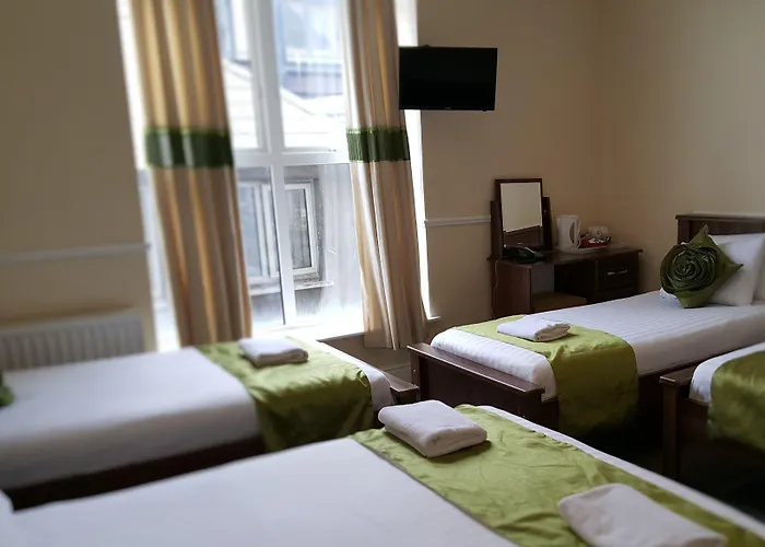 Family Hotel: Hazelbrook House B&B
