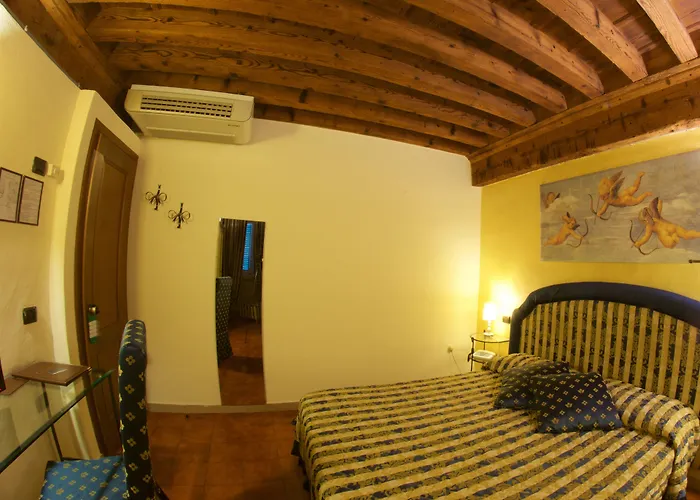 Hotel sulla spiaggia: Hotel La Luna