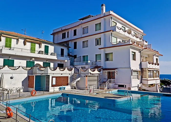 Ariston Montecarlo