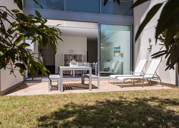 Hotel with pool: Coast Resort Merimbula