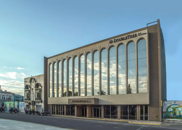 Hotel 5 Estrellas Doubletree By Hilton Iquitos