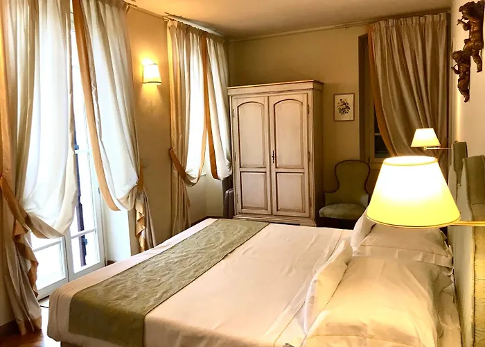  La Vittoria Boutique