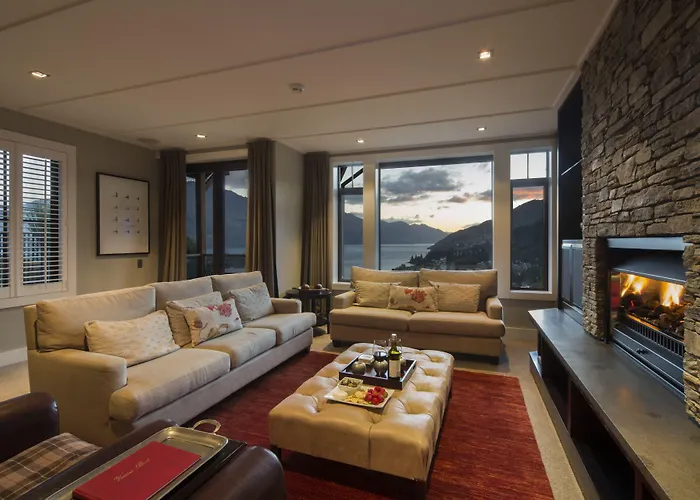 Commonage Grand 3 Bedroom