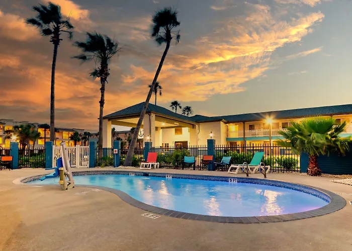 Motels Captains Quarters Inn