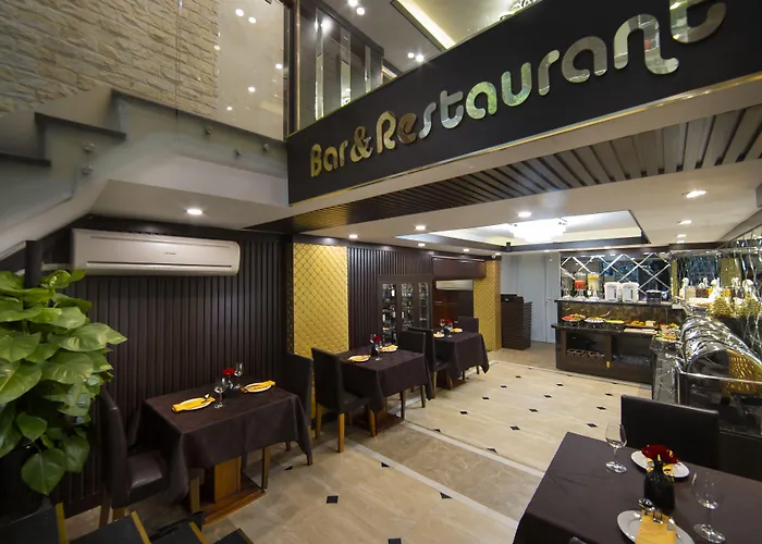 Spa Hotels Resorts Splendid Star Grand And Spa