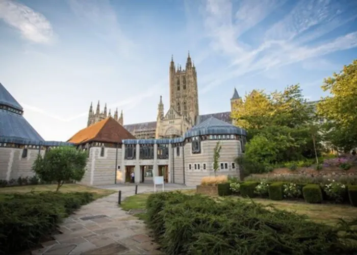Canterbury Cathedral Lodge