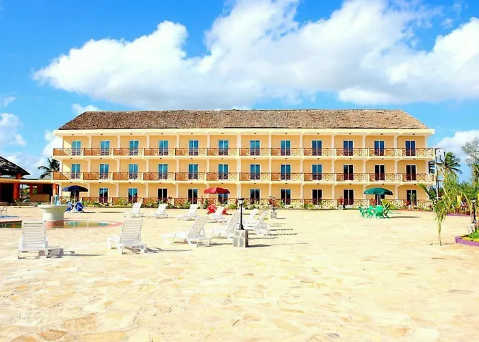 Family Hotel: South Beach Resort