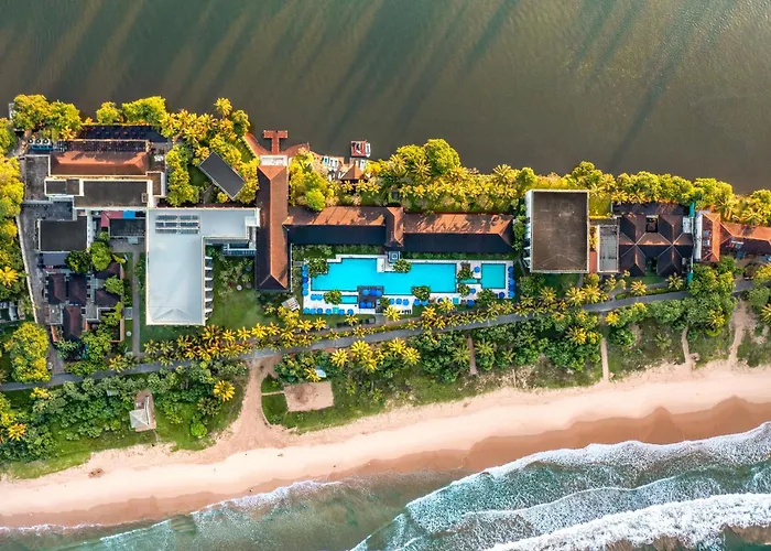 Hôtel central: Nh Bentota Ceysands Resort
