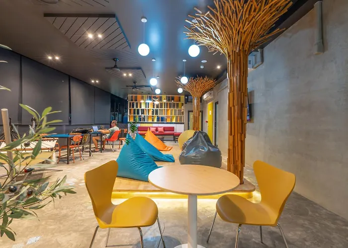 The Hostels Patong Poshtel (Adults Only)