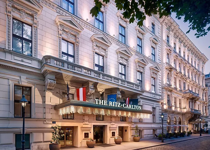 Ritz-Carlton,
