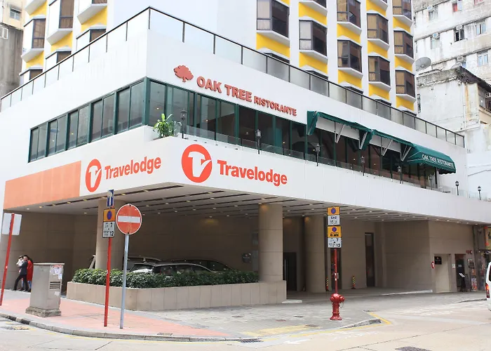 Cheap hotel: Travelodge Kowloon