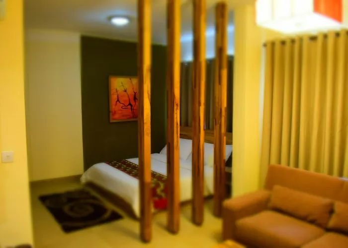 Roots Apartment
