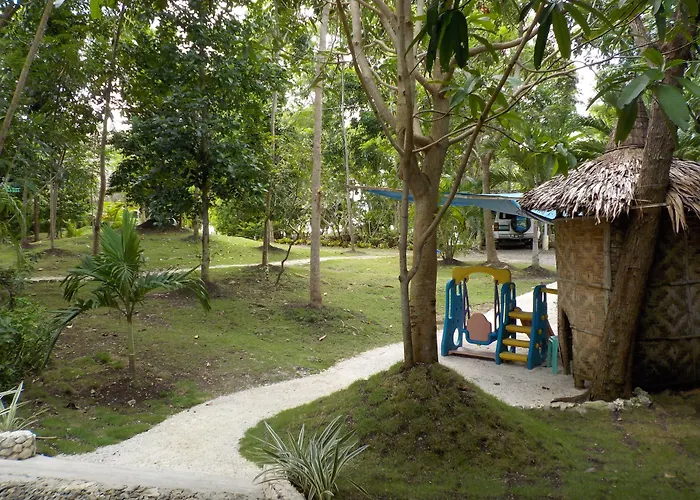 Luxury hotel only: Sea Turtle House Moalboal