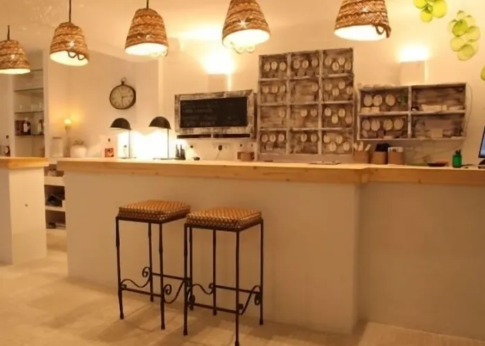  Juanita Hostal