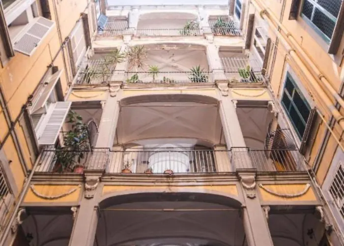 Foria 242 Rooms