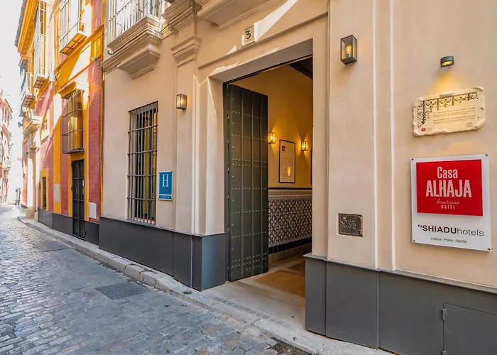 Casa Alhaja By Shiadu