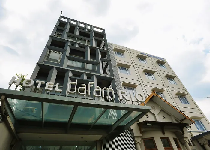 Luchthavenhotel: Hotel Dafam Rio Bandung