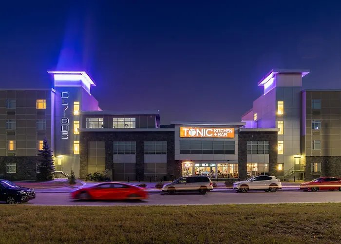 Hotels With Four Stars Applause Calgary Airport By Clique