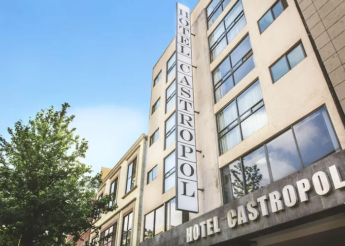 Resort: Hotel Castropol