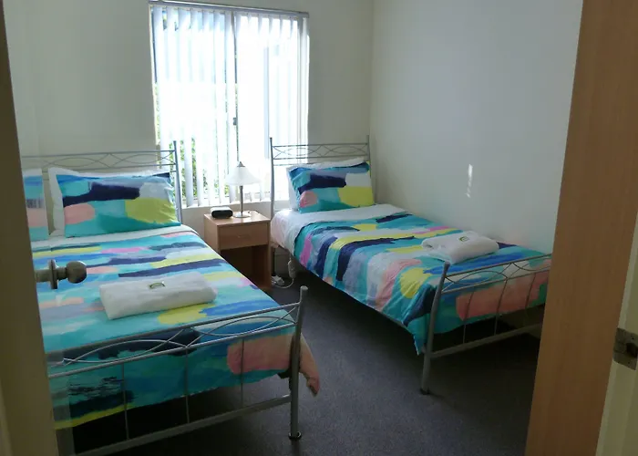 Central hotel: Sails Luxury Apartments Merimbula