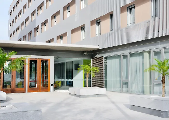 Alquiler de vacaciones: Residencia Universitaria Damia Bonet