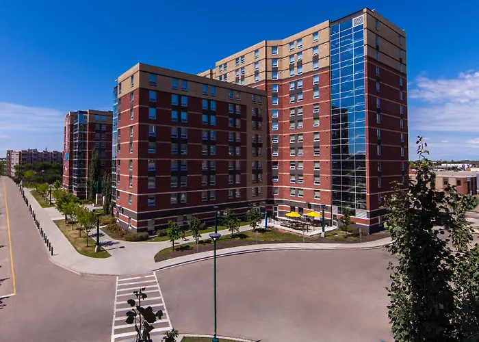 Hostel: Macewan University Residence