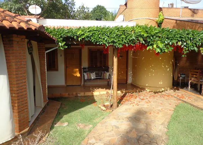 Hotel Pousada Chalé das Flores