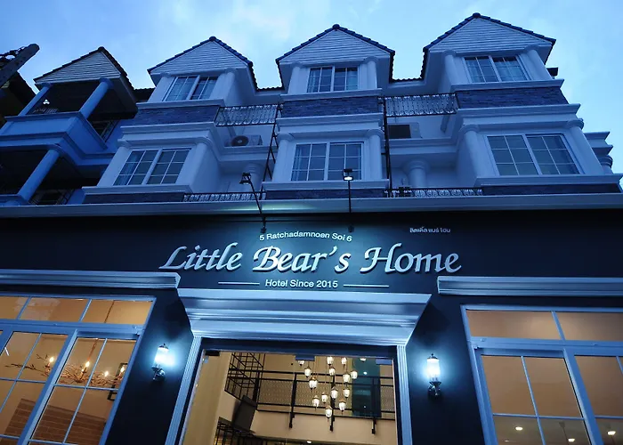 Little Bear'S Home