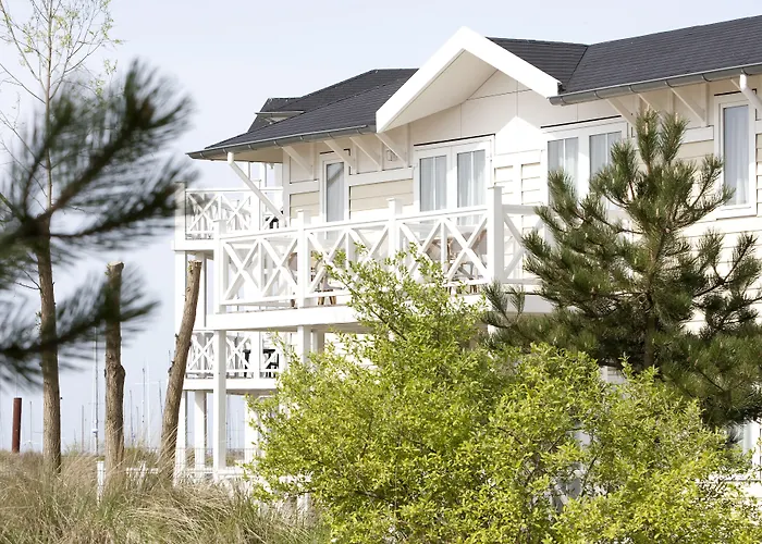 Roompot Cape Helius Beach