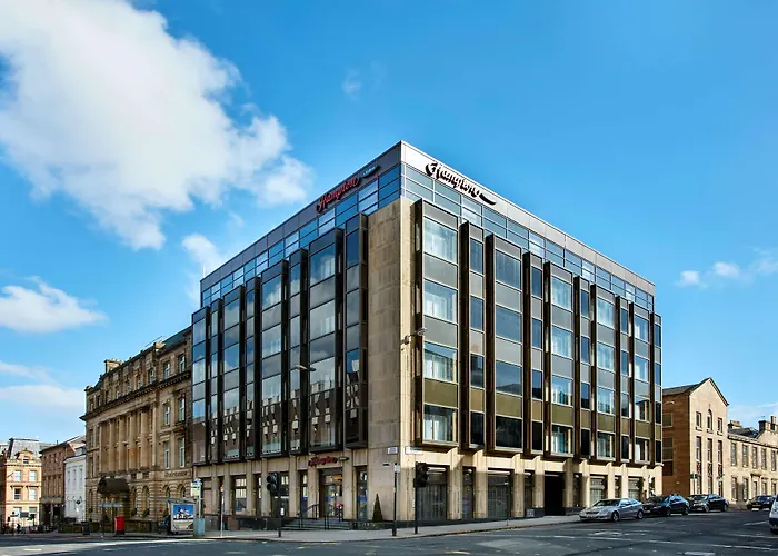 Hampton By Hilton Central