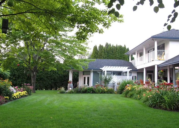 Lakeshore B&B