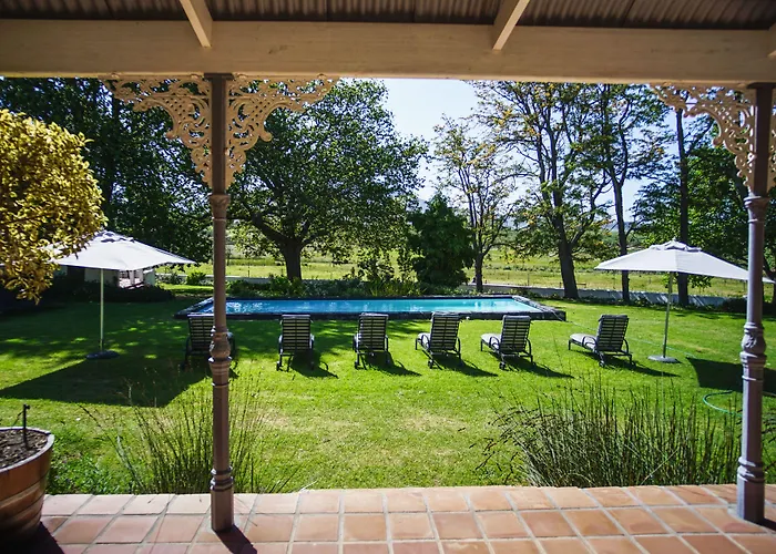 Hotel with pool: Klein Welmoed Luxury Guest House