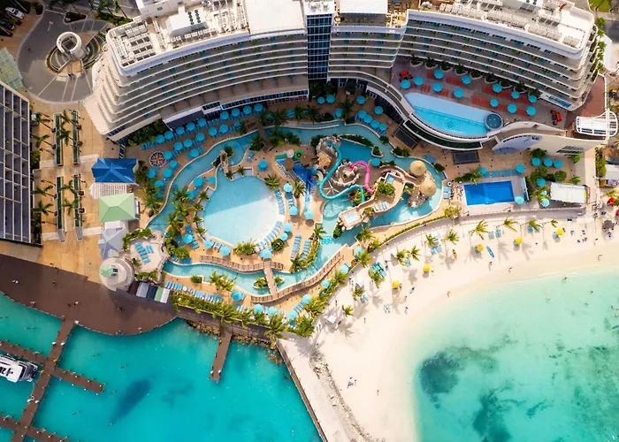 Central hotel: Margaritaville Beach Resort Nassau