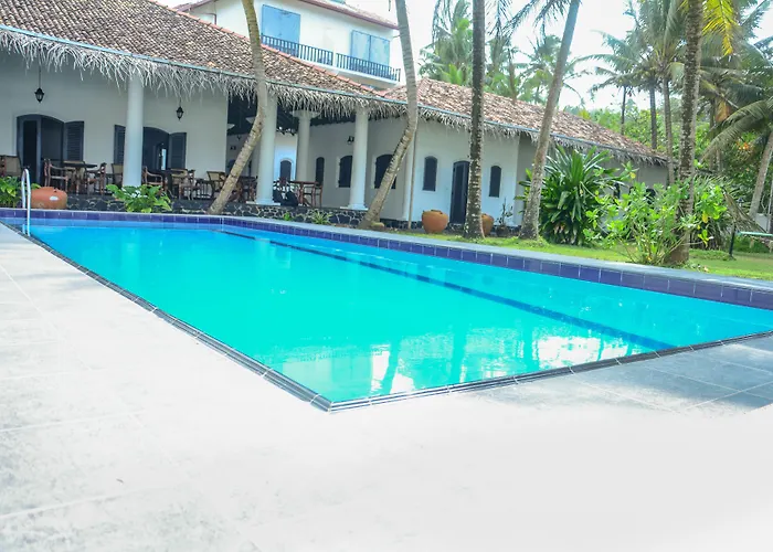 Villa Tissa Beach Resort