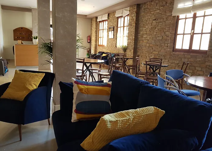  Hostal Santa Maria
