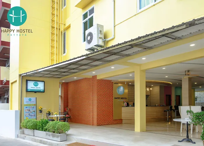 Hostel: Happy Hostel