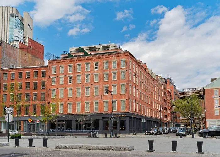 Hotel nahe College: 33 Hotel, New York City, Seaport