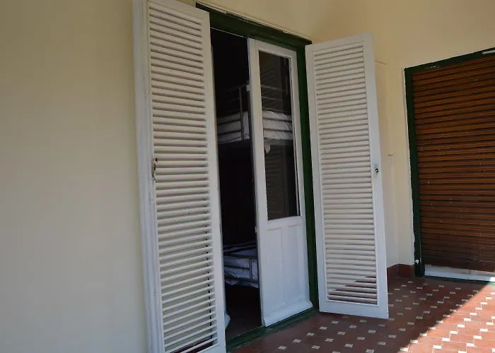 Hotel cerca del colegio: Jmg Hostels Madrid