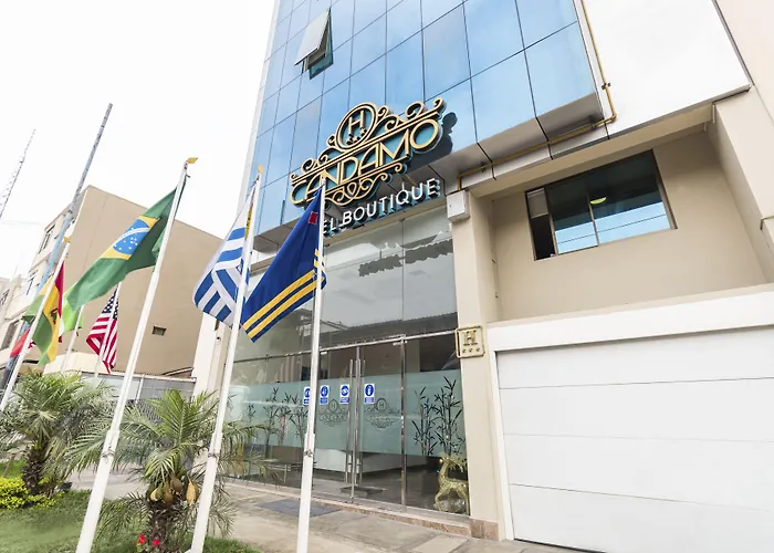 Hotel Candamo