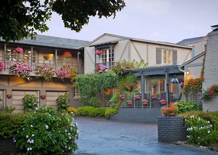 Family Hotel: Carmel Country Inn