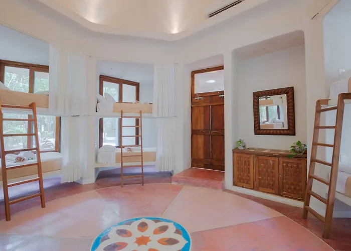 Hotel 4 estrelas: Hotel Holistika Tulum