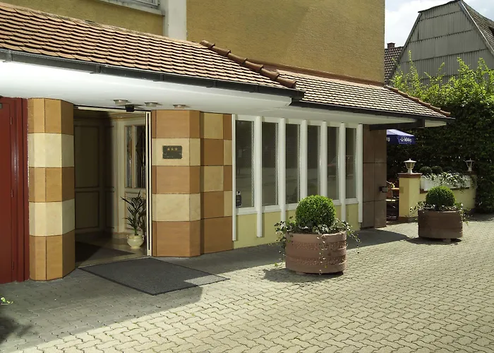 3-Sterne-Hotel: Hotel Löwen-Seckenheim