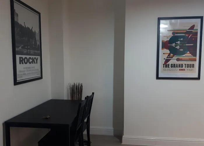 Villa: Marble Apartments Broadway Two