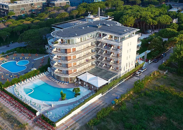 Jesolopalace & Aparthotel