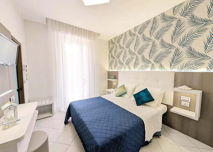 Ariane - Beachfront, Xxl Breakfast & Sea View