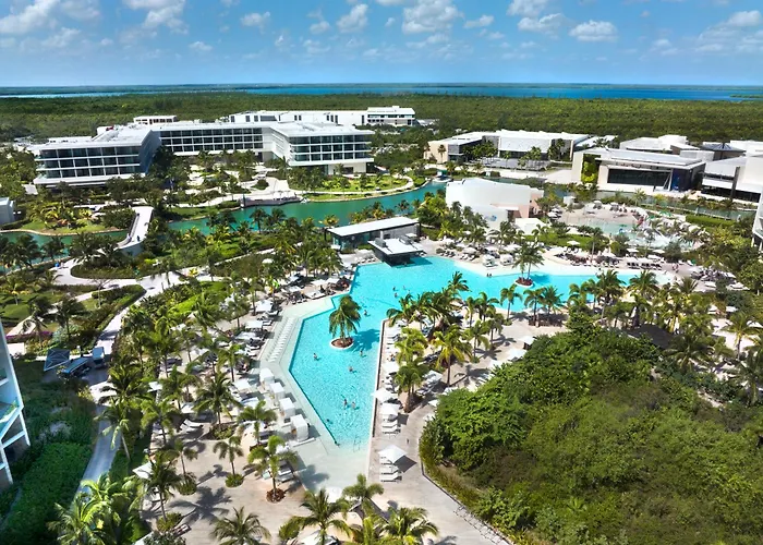 Resort: Grand Palladium Select Costa Mujeres