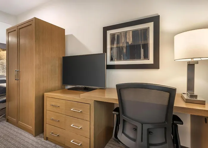 Pets Allowed Hotel Executive Residency By Best Western Calgary City View North