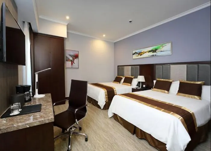 Hotel City Plaza & Suites
